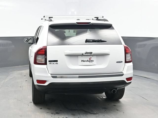 Used 2017 Jeep Compass High Altitude AWD/4WD image 5