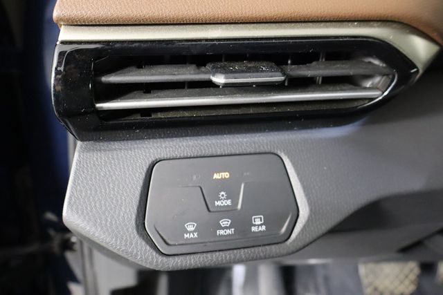 Used 2023 Volkswagen ID.4 Pro AWD/4WD image 21