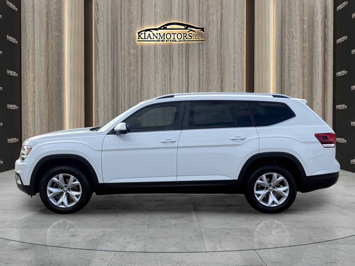 Used 2018 Volkswagen Atlas S image 4