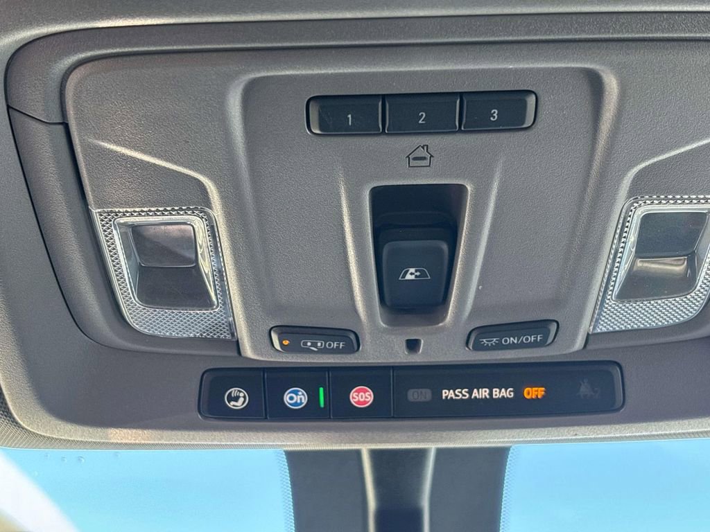 Used 2022 Chevrolet Silverado 2500 LTZ w/ LTZ Convenience Package image 21