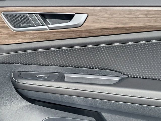 New 2026 Volkswagen Atlas SEL Premium R-Line image 18