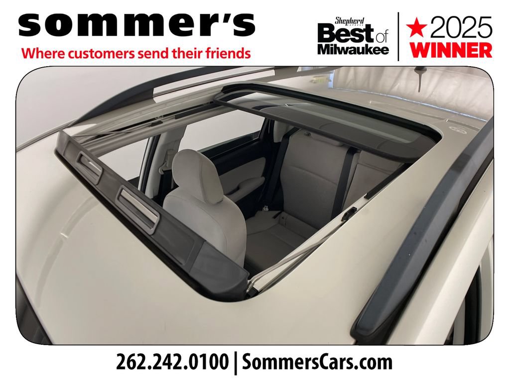 Used 2015 Subaru Forester 2.5i Premium w/ All-Weather Package AWD/4WD image 18