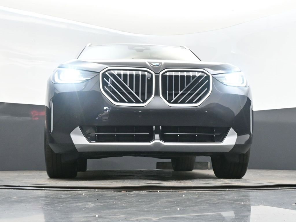 Used 2025 BMW X3 xDrive30i w/ Premium Package image 45