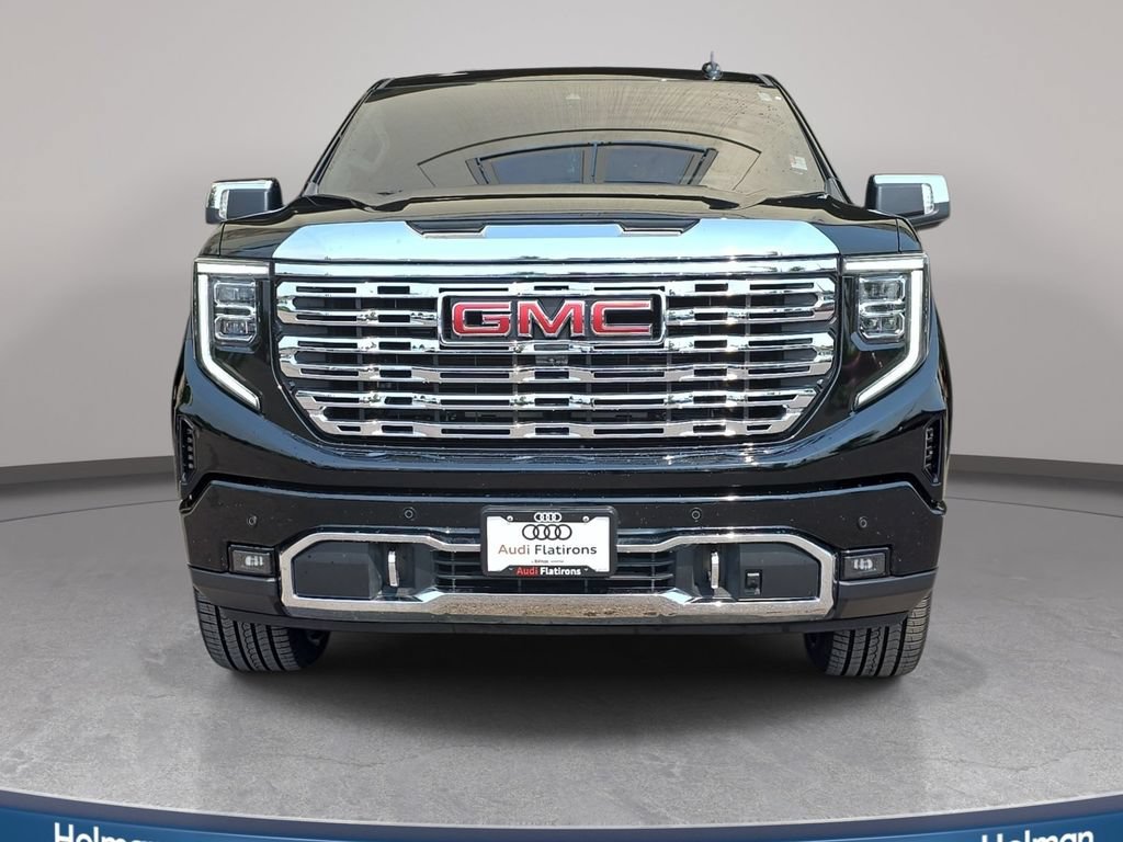 Used 2023 GMC Sierra 1500 Denali w/ Denali Reserve Package AWD/4WD image 3