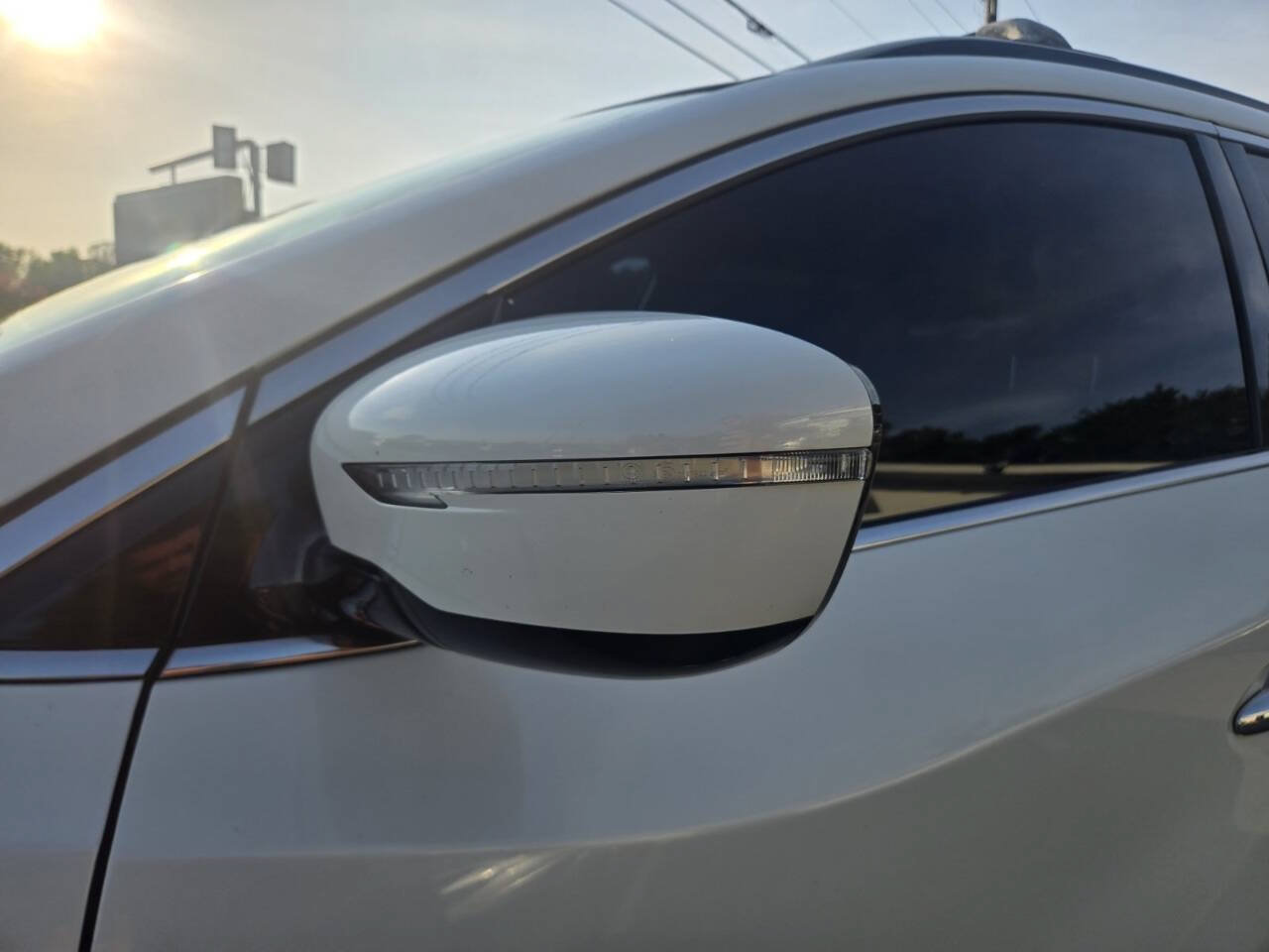 Used 2015 Nissan Murano SV AWD/4WD image 15