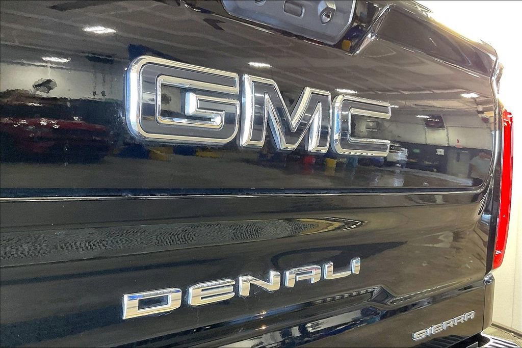 Used 2023 GMC Sierra 1500 Denali Ultimate AWD/4WD image 44