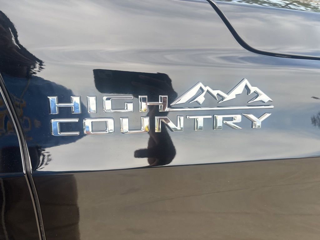 New 2026 Chevrolet Tahoe High Country w/ Sun And Tow Package AWD/4WD image 7