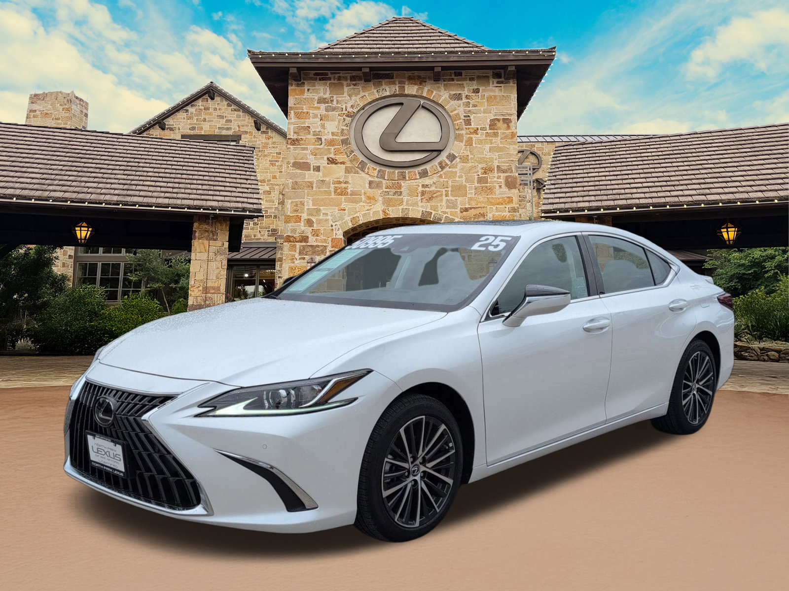 Certified 2025 Lexus ES 300h image 4