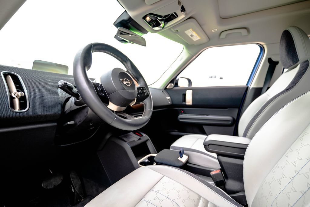 Used 2025 MINI Cooper Countryman S AWD/4WD image 4