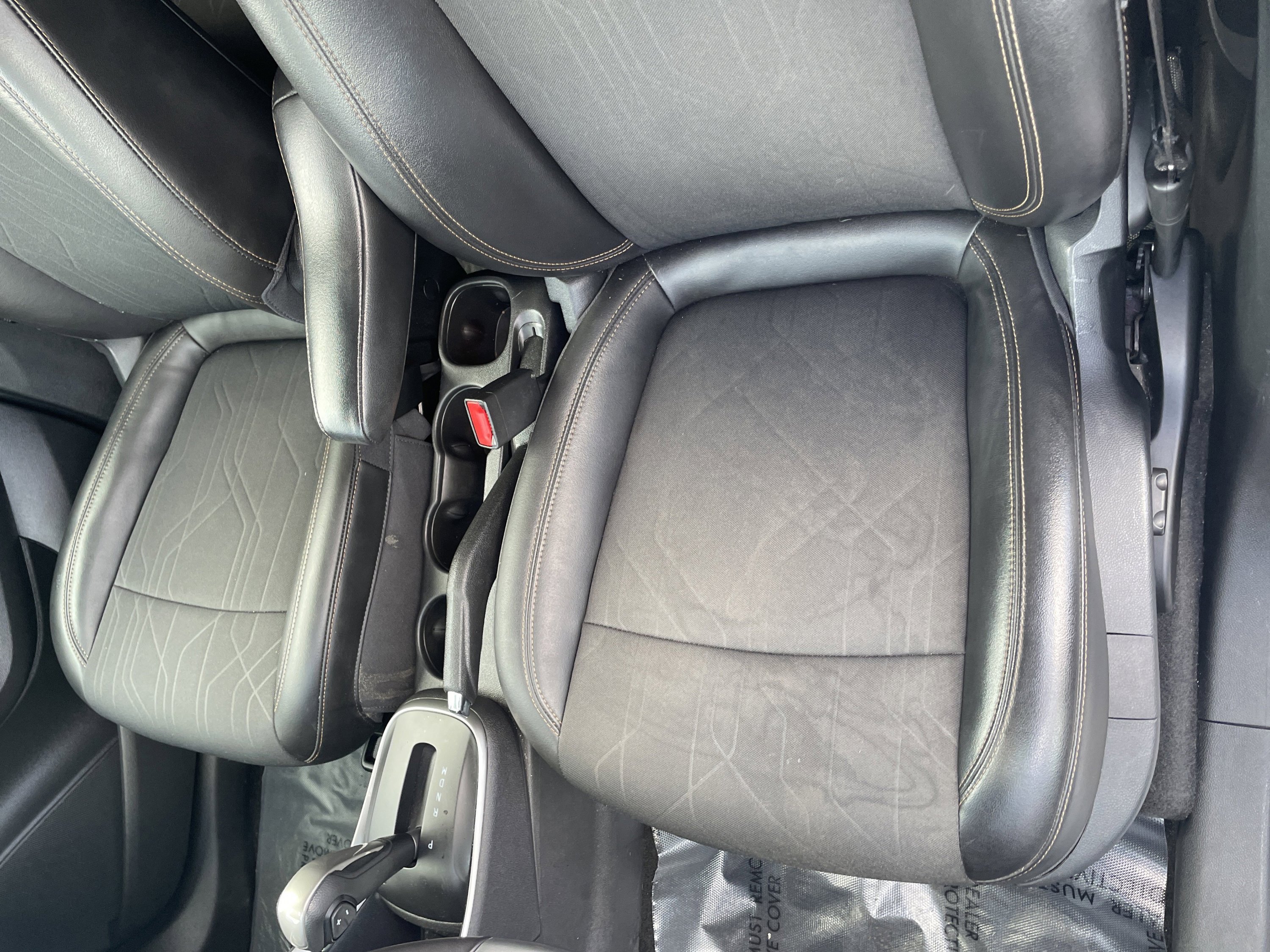 Used 2020 Chevrolet Trax LT w/ LT Convenience Package image 15