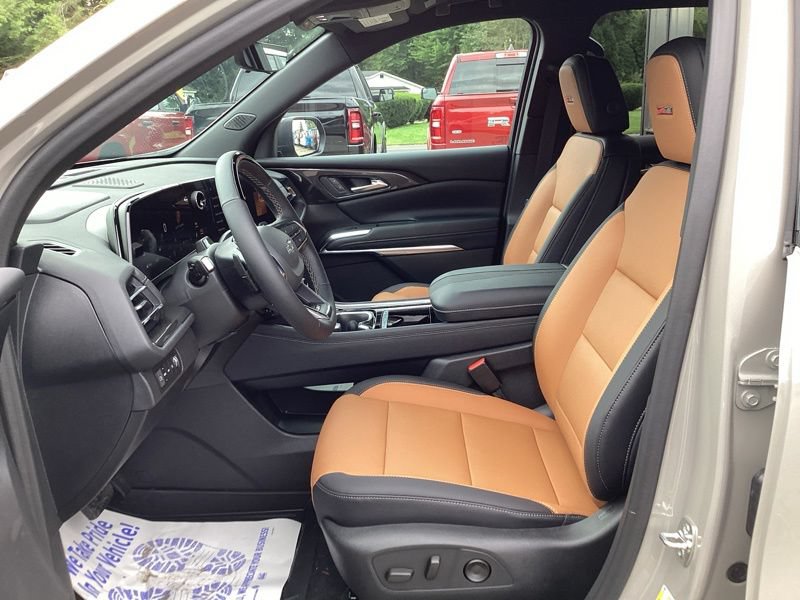 New 2027 Chevrolet Traverse Z71 w/ Enhanced Driving Package AWD/4WD image 27