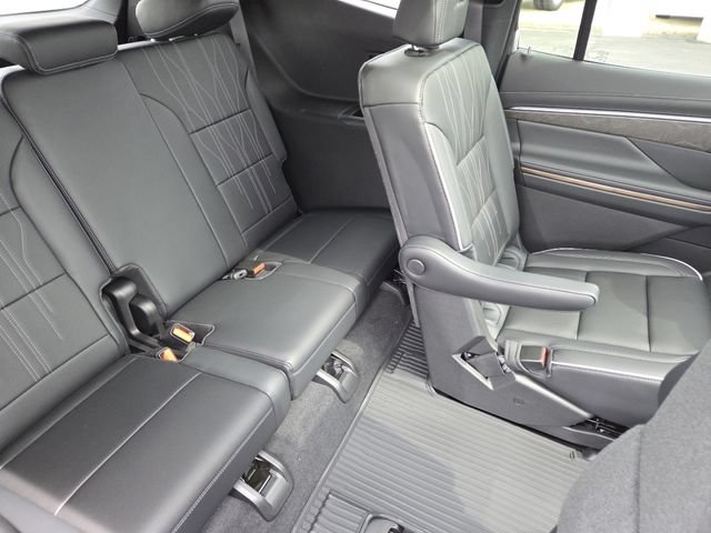 New 2026 Buick Enclave Avenir w/ Super Cruise Package AWD/4WD image 30