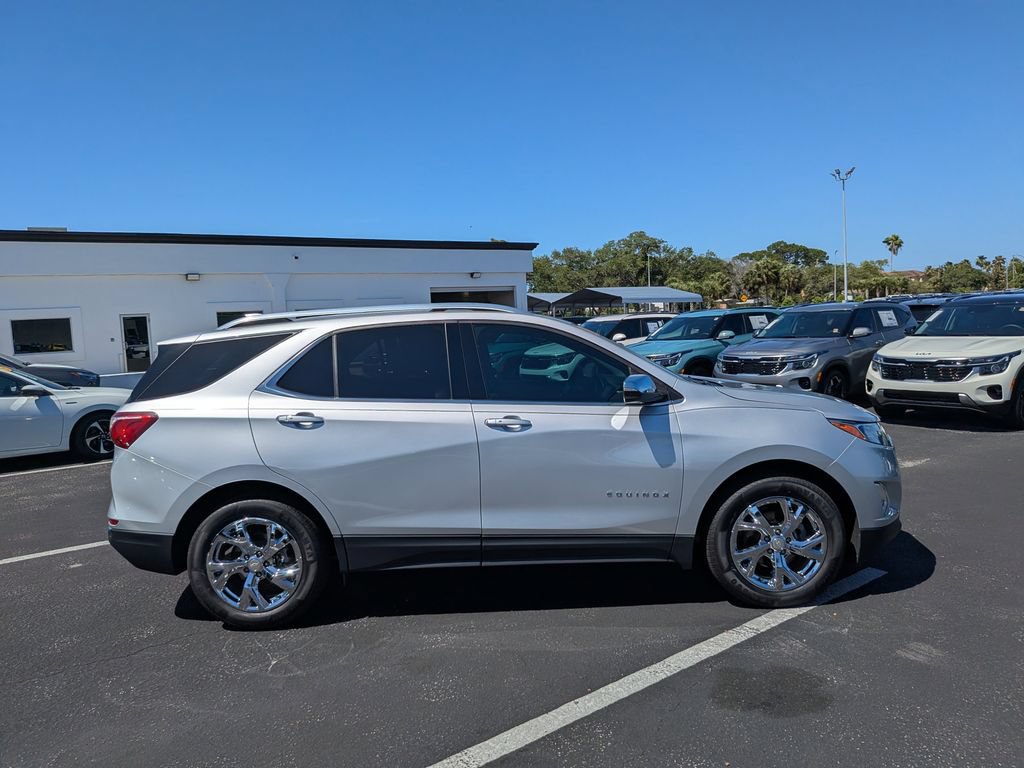 Used 2018 Chevrolet Equinox Premier FWD image 10
