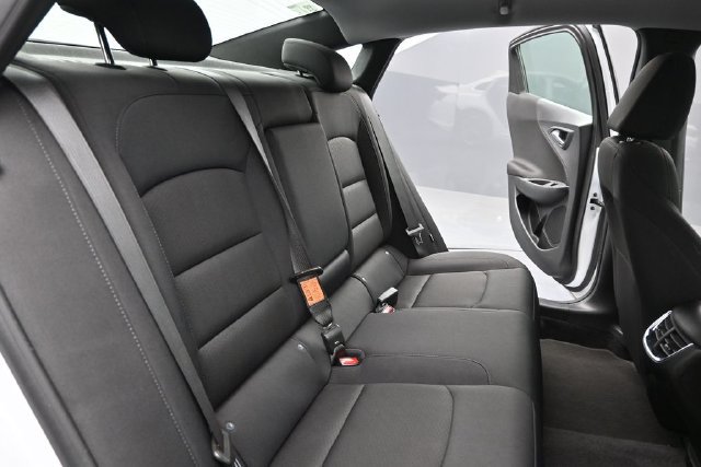 Used 2024 Chevrolet Malibu LT FWD image 22