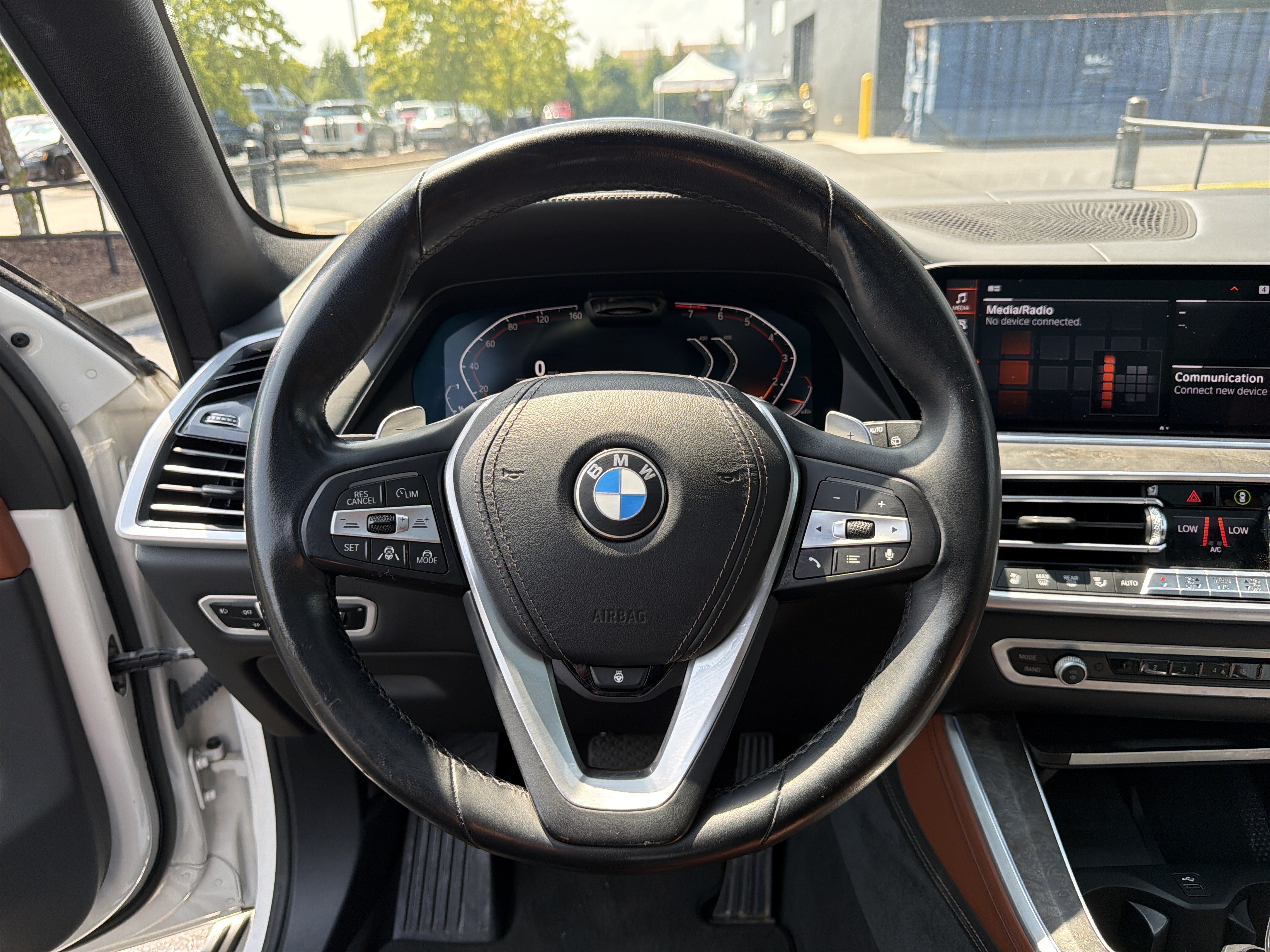 Used 2019 BMW X5 xDrive40i w/ Premium Package AWD/4WD image 10
