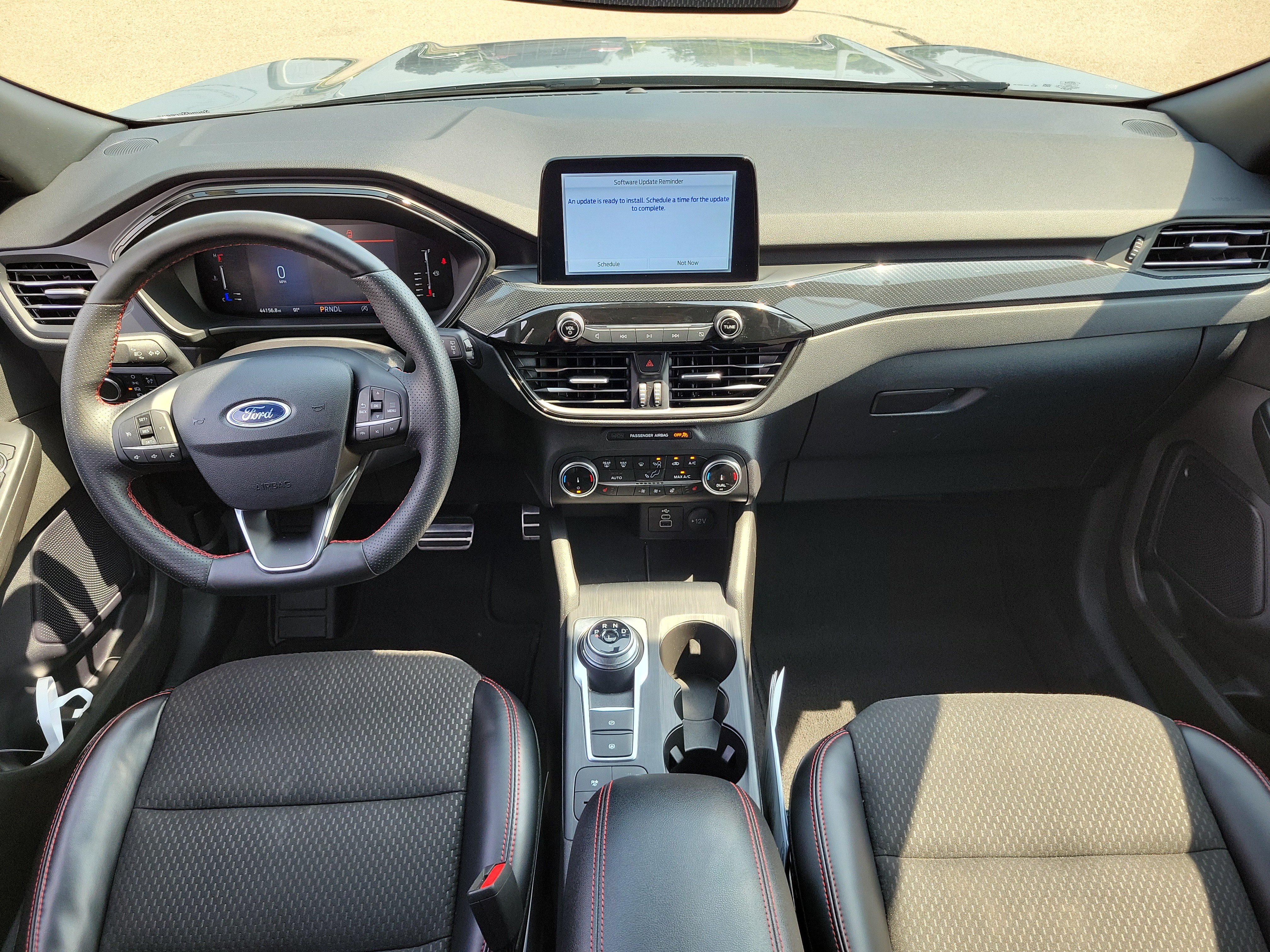 Used 2024 Ford Escape ST-Line AWD/4WD image 9