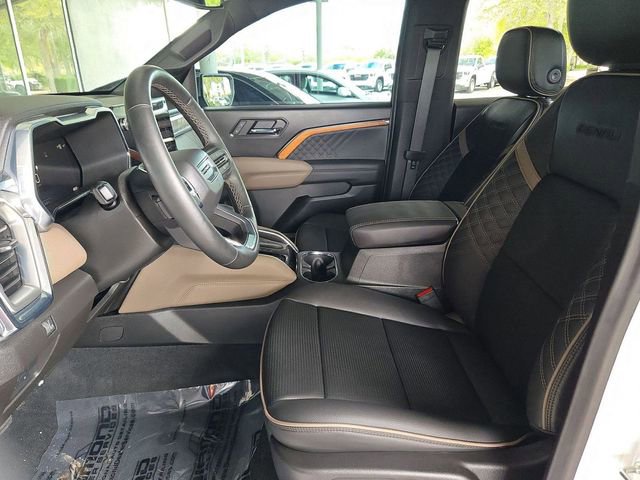 Used 2025 GMC Canyon Denali image 22