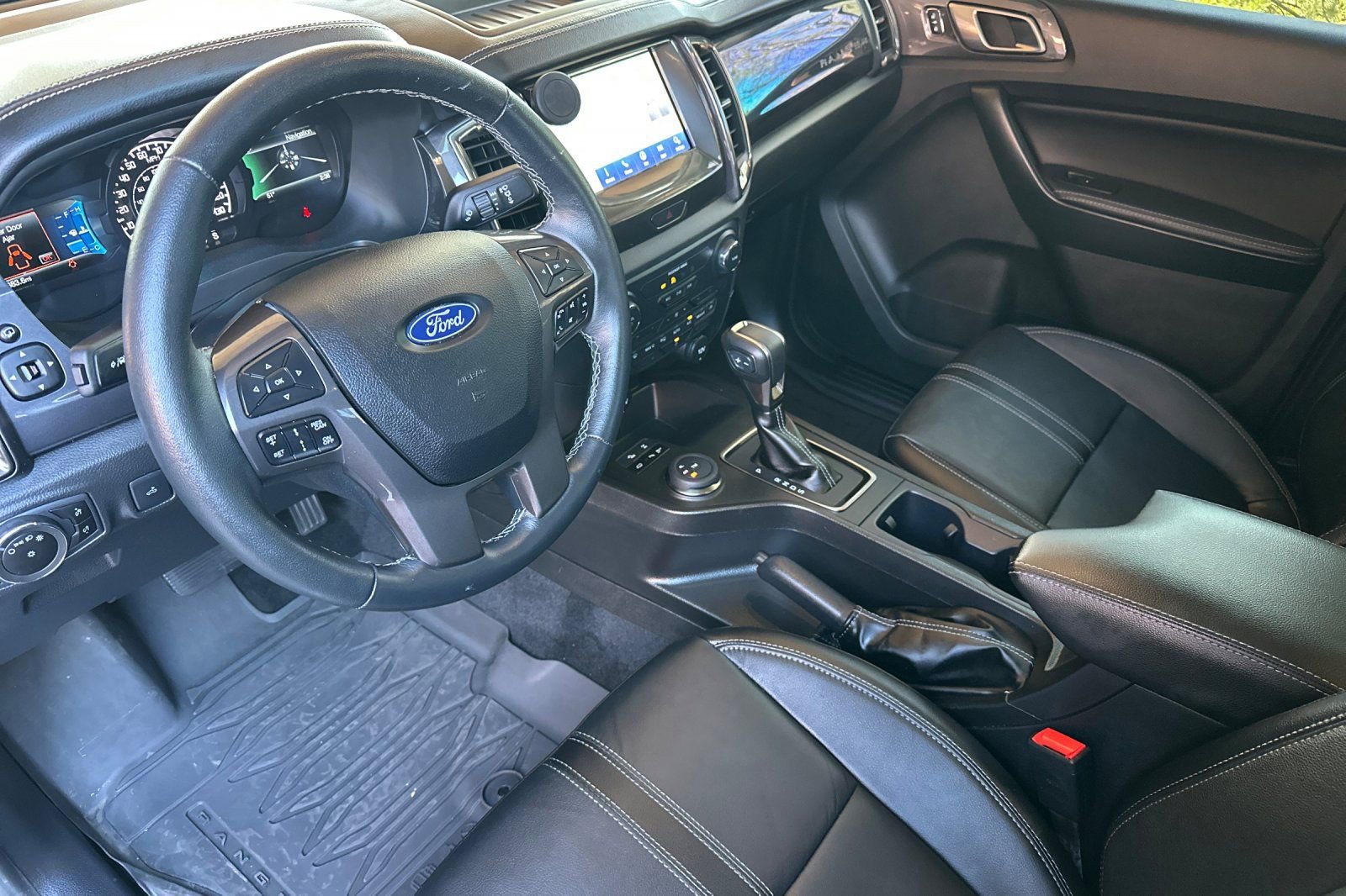 Used 2023 Ford Ranger Lariat w/ Equipment Group 501A High image 11