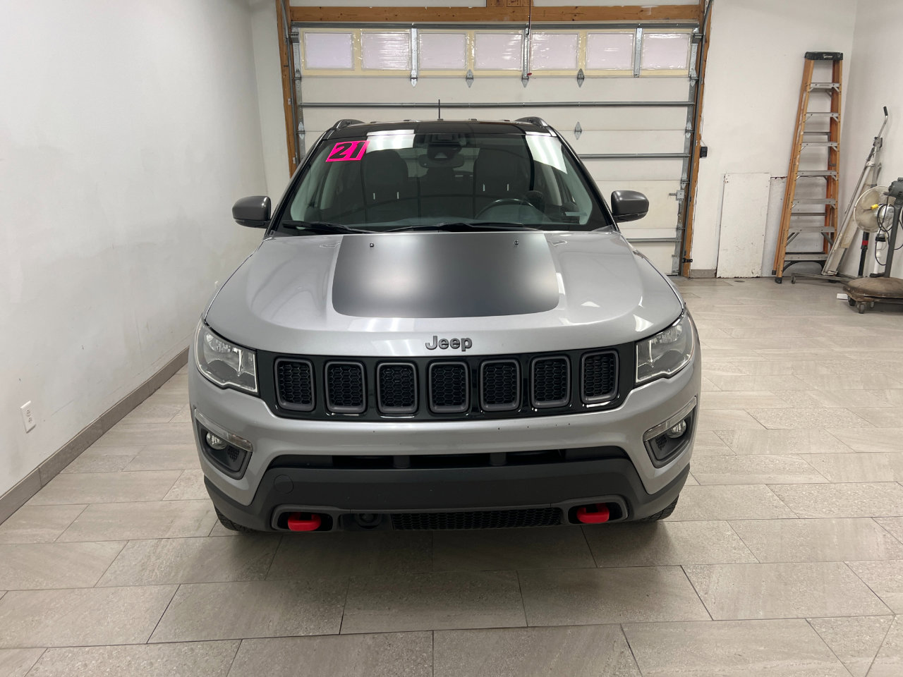 Used 2021 Jeep Compass Trailhawk w/ Convenience Group image 11