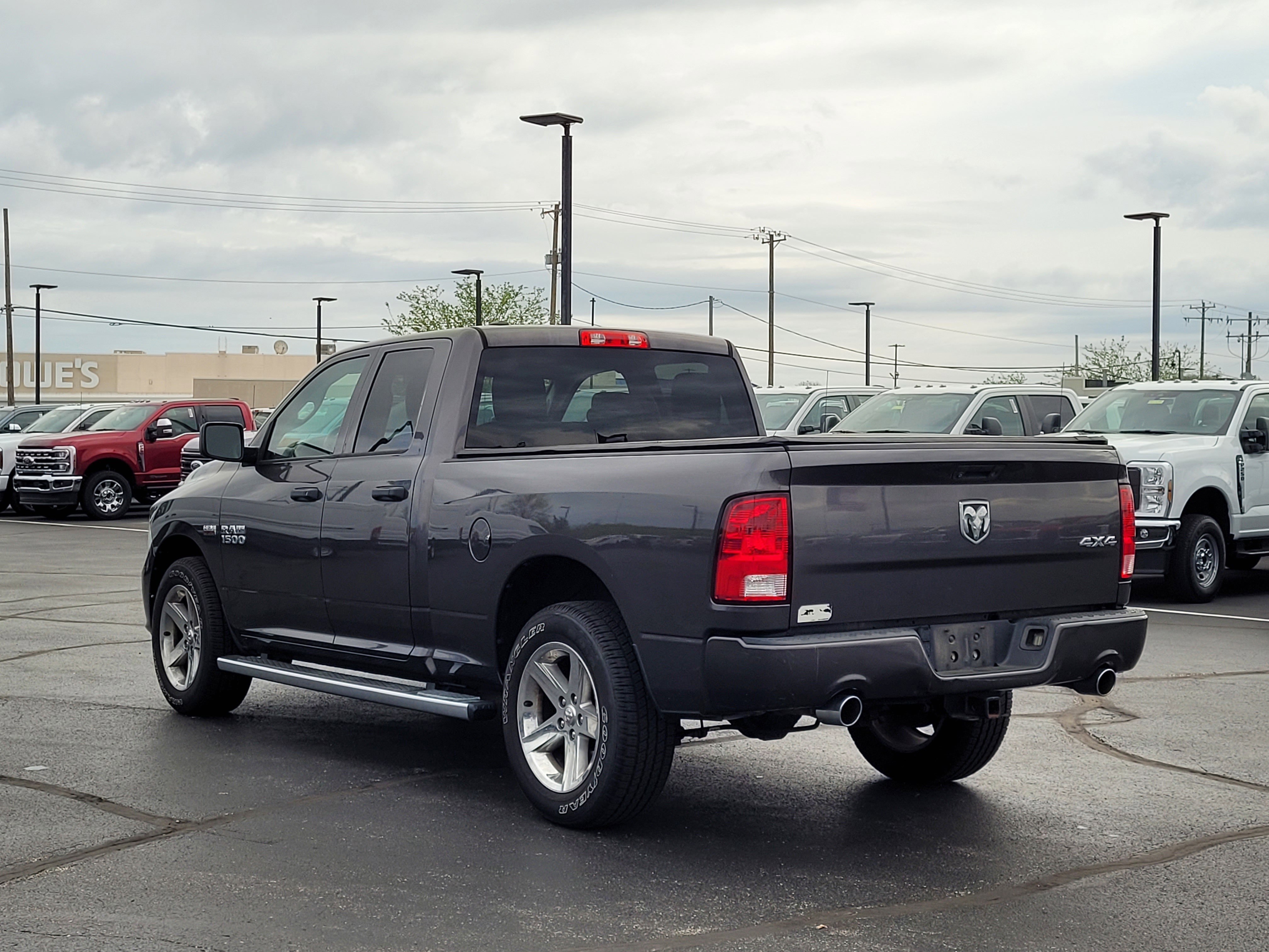 Used 2016 RAM 1500 Express image 6