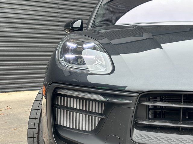 New 2026 Porsche Macan GTS AWD/4WD image 12