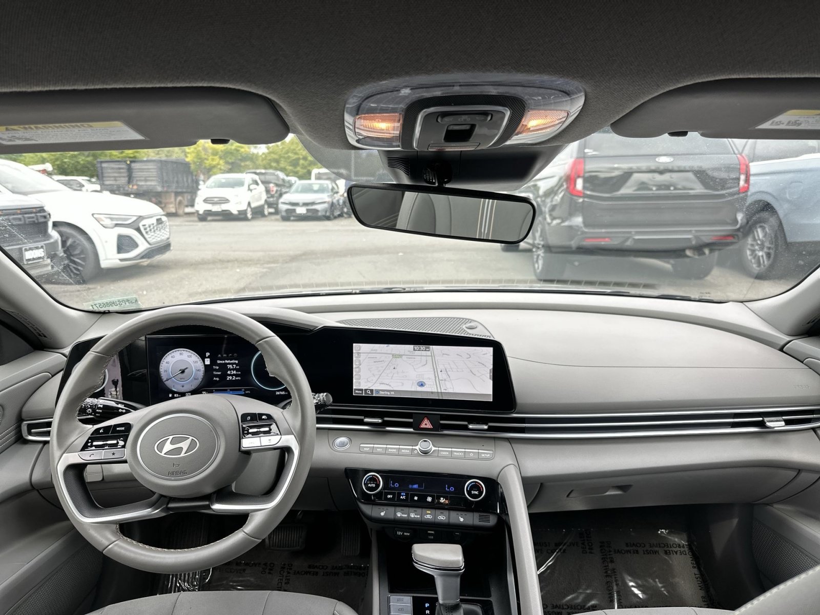 Used 2025 Hyundai Elantra SEL FWD image 24
