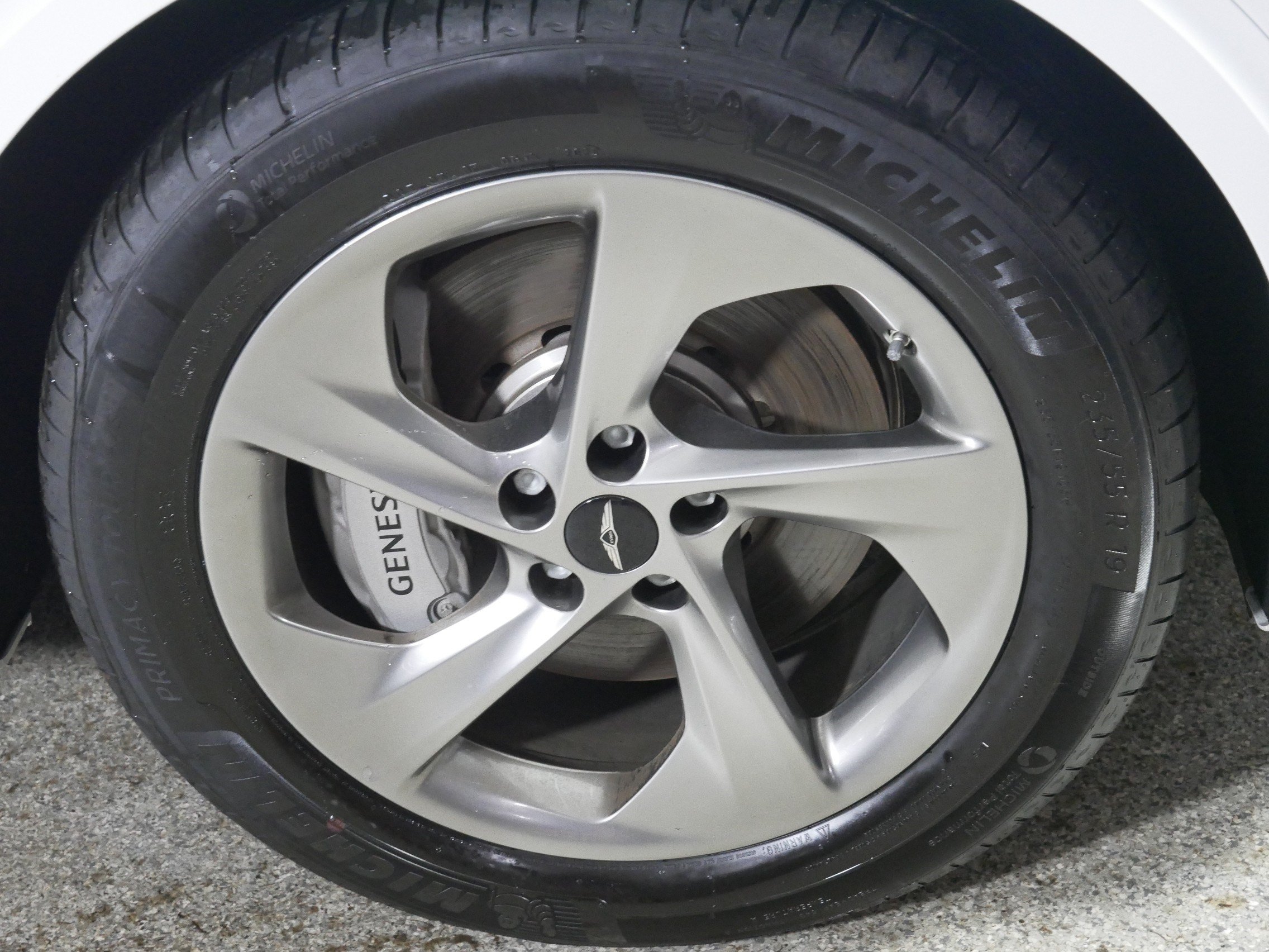 Certified 2026 Genesis GV70 2.5T Select AWD/4WD image 15