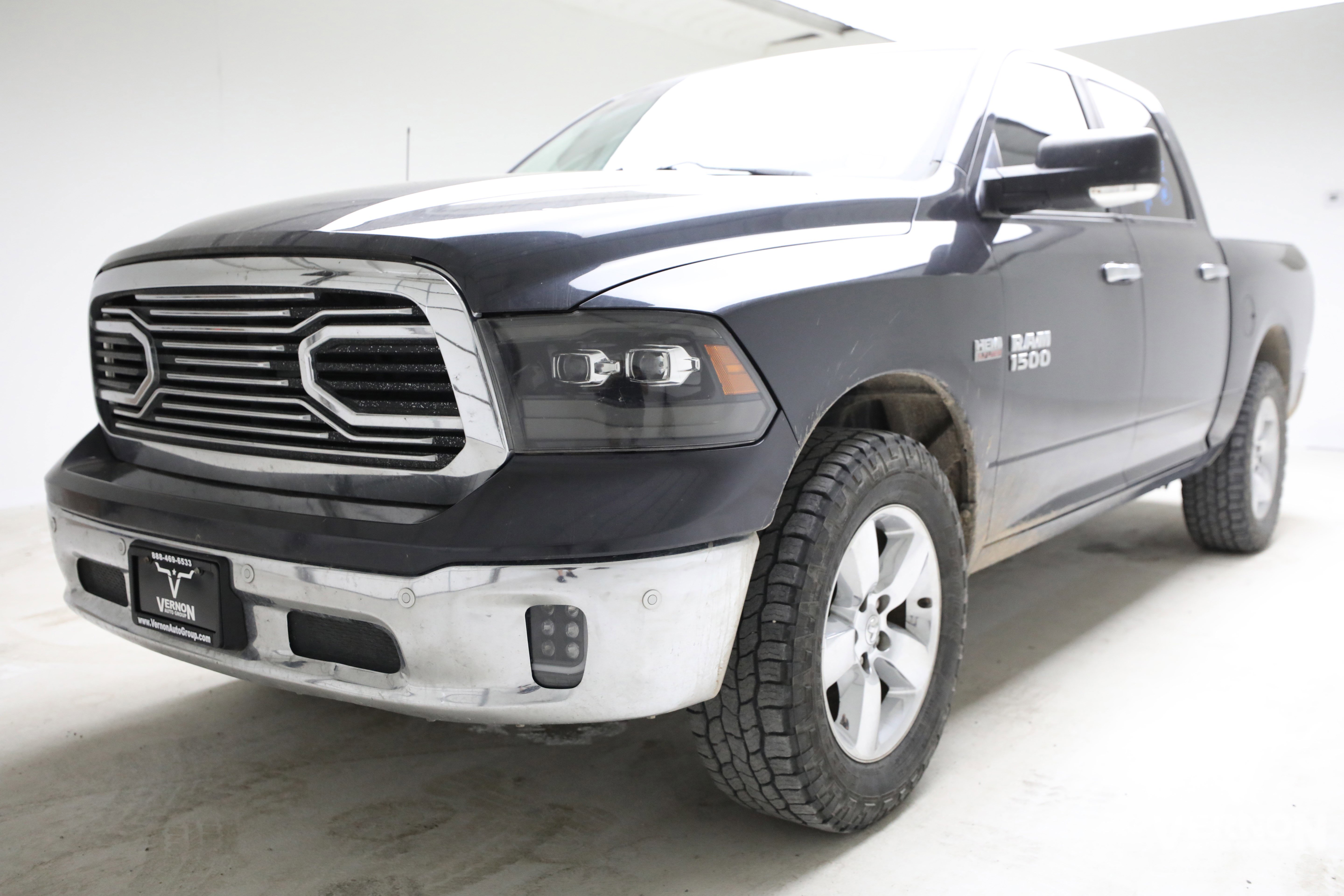 Used 2015 RAM 1500 Lone Star image 1