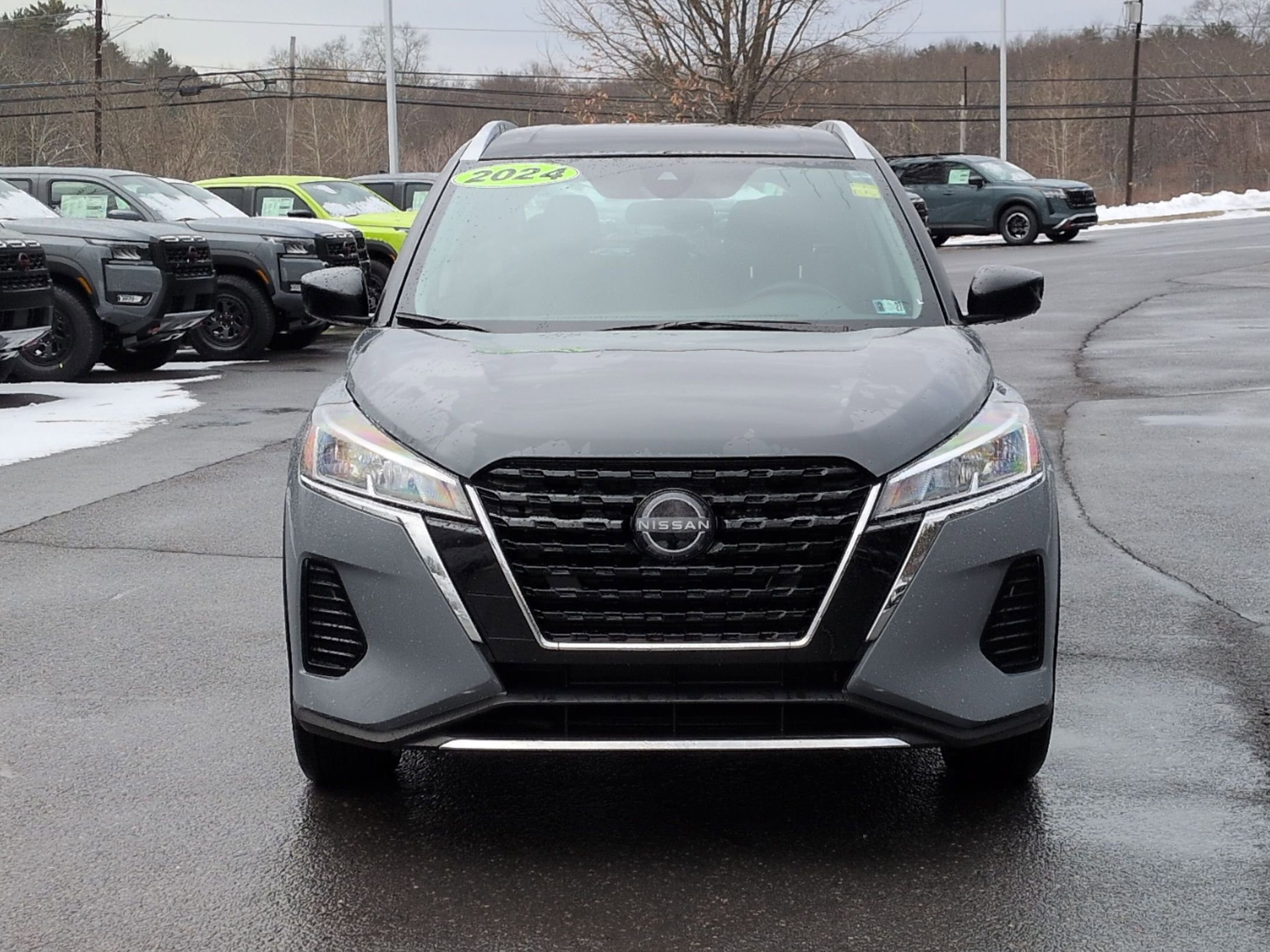 Used 2024 Nissan Kicks SV video 2