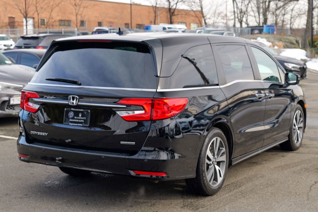 Used 2023 Honda Odyssey Touring image 8