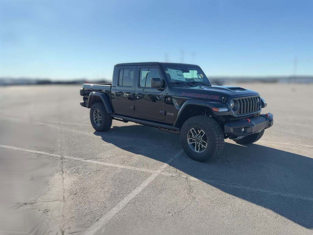 New 2026 Jeep Gladiator Mojave image 16