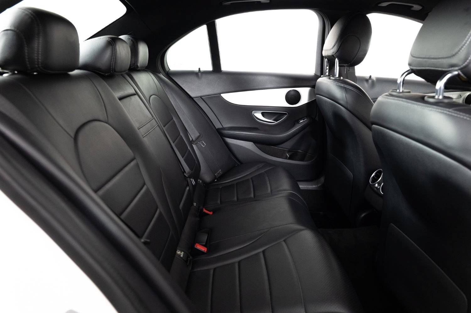 Used 2018 Mercedes-Benz C 300 4MATIC Sedan w/ Premium Package image 22