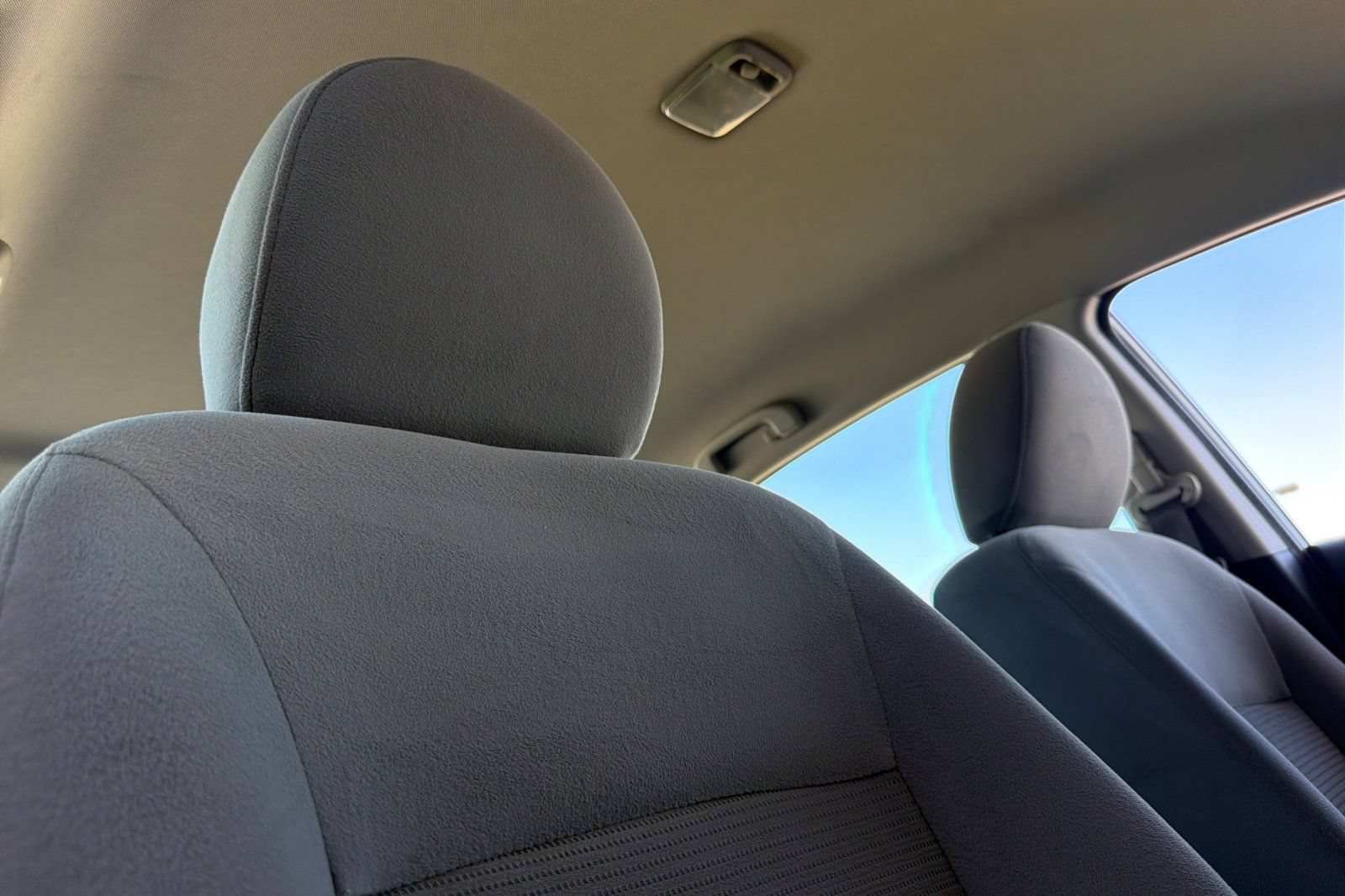 Used 2012 Nissan Sentra 2.0 S FWD image 18