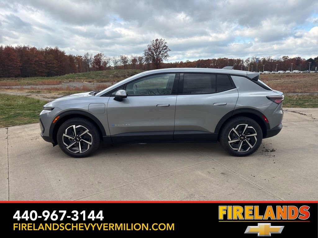 New 2026 Chevrolet Equinox EV LT image 6
