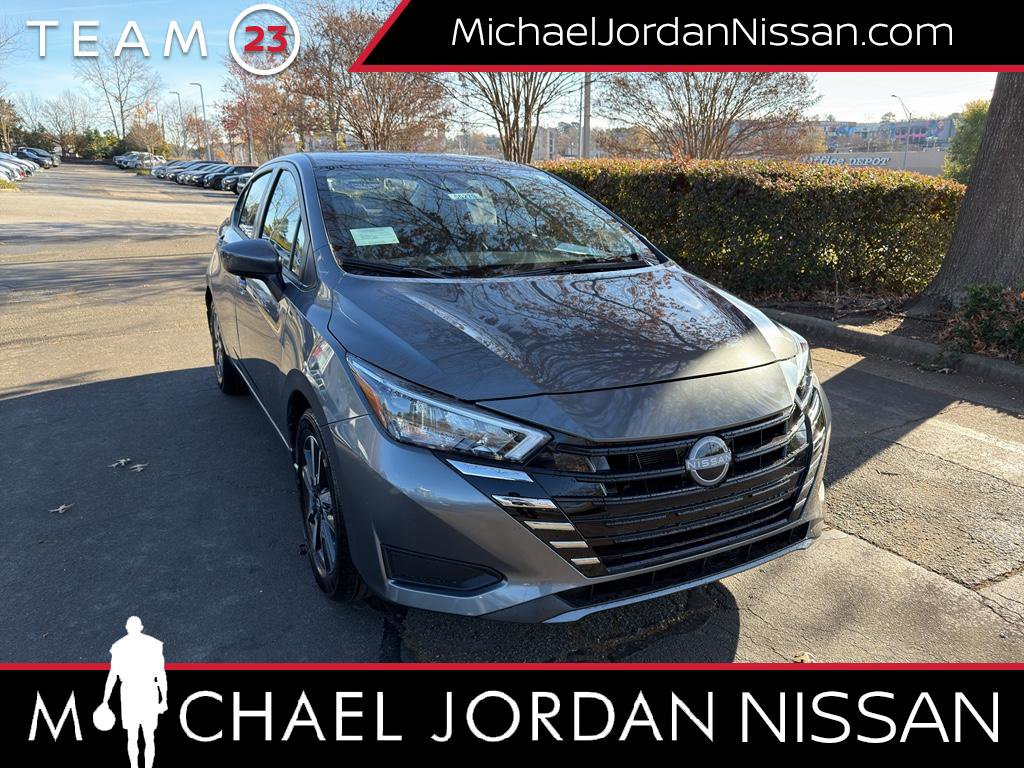 New 2025 Nissan Versa SV w/ Trunk Package image 1