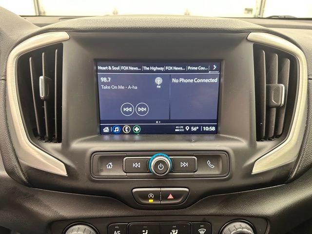 Used 2024 GMC Terrain SLE image 21