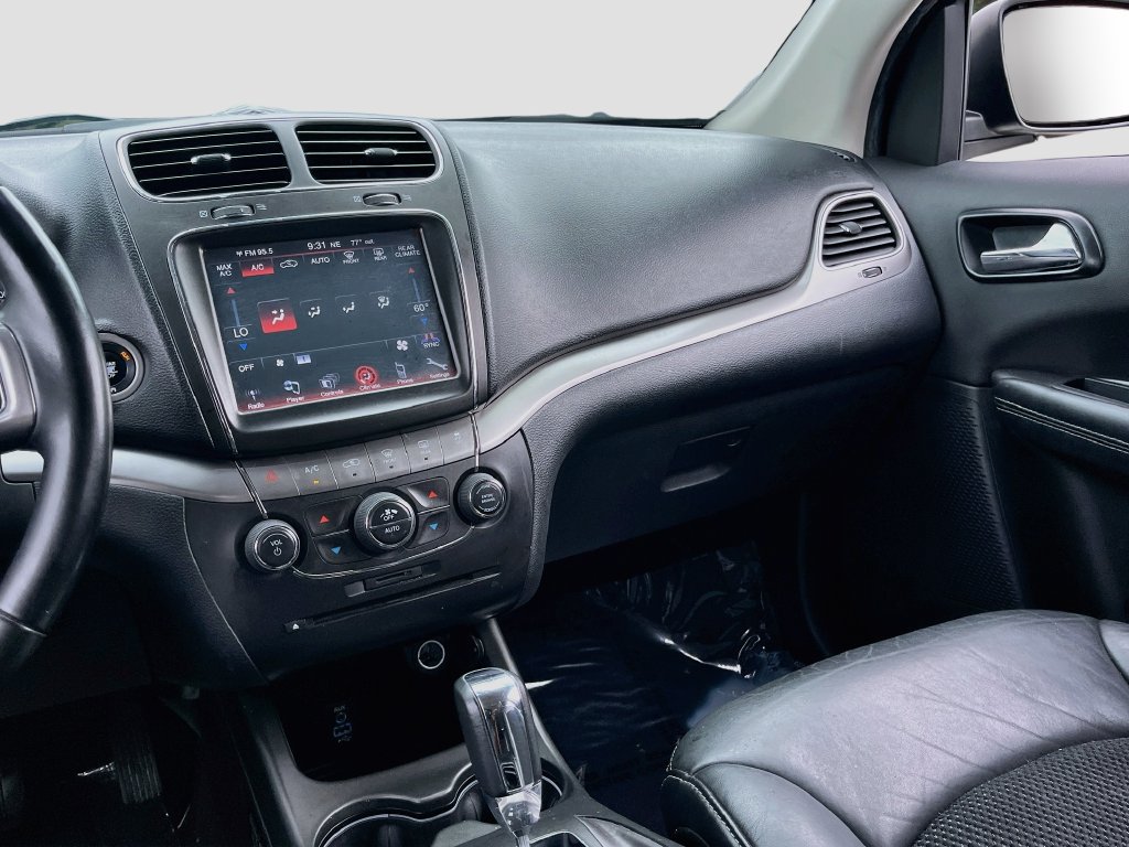 Used 2020 Dodge Journey Crossroad FWD image 22