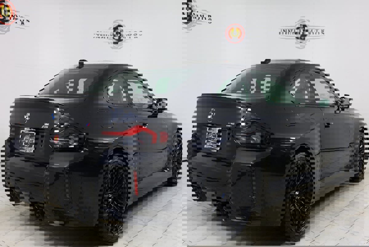 Used 2024 BMW M2 w/ Lighting Package image 3