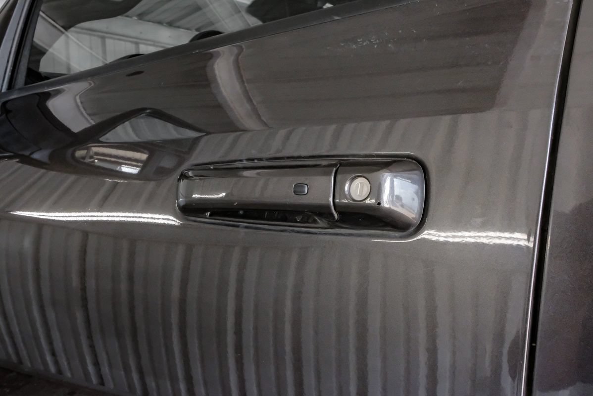 Used 2023 RAM 3500 Laramie AWD/4WD image 40