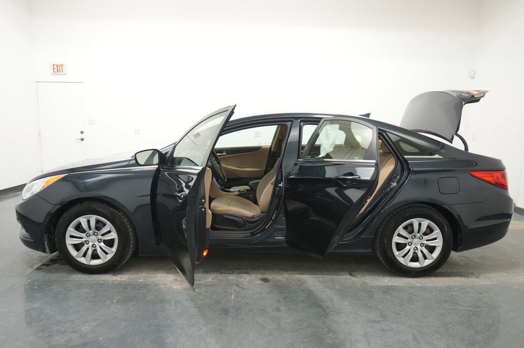 Used 2012 Hyundai Sonata GLS FWD image 22