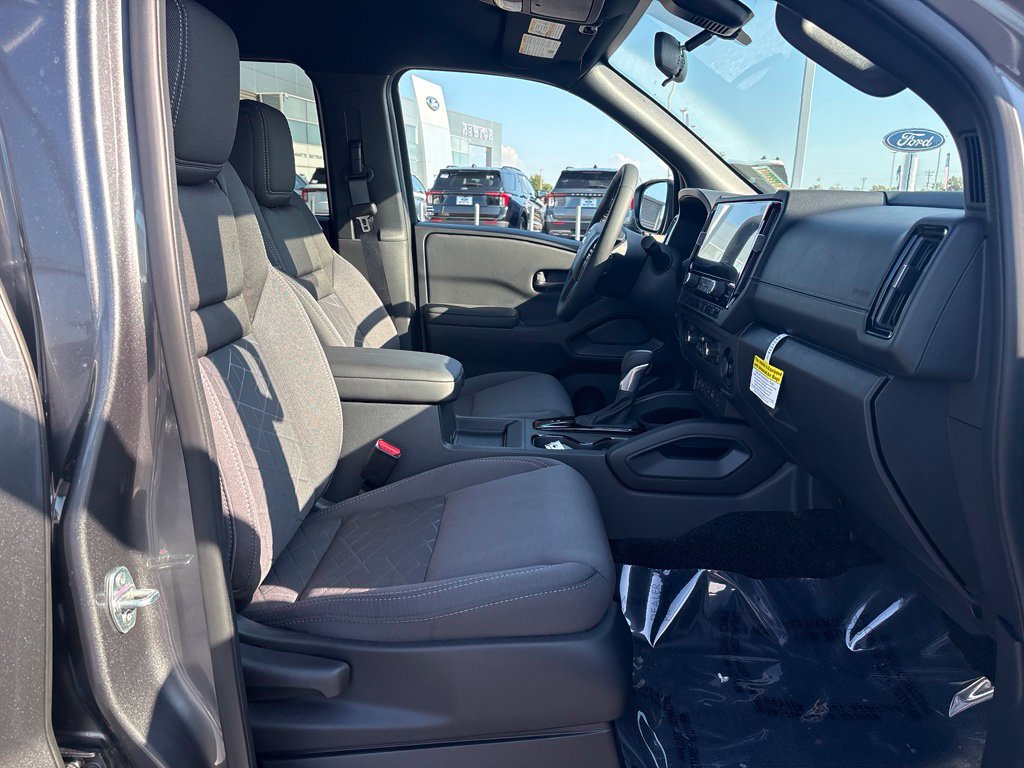 New 2027 Nissan Frontier SV w/ SV Convenience Package RWD image 36