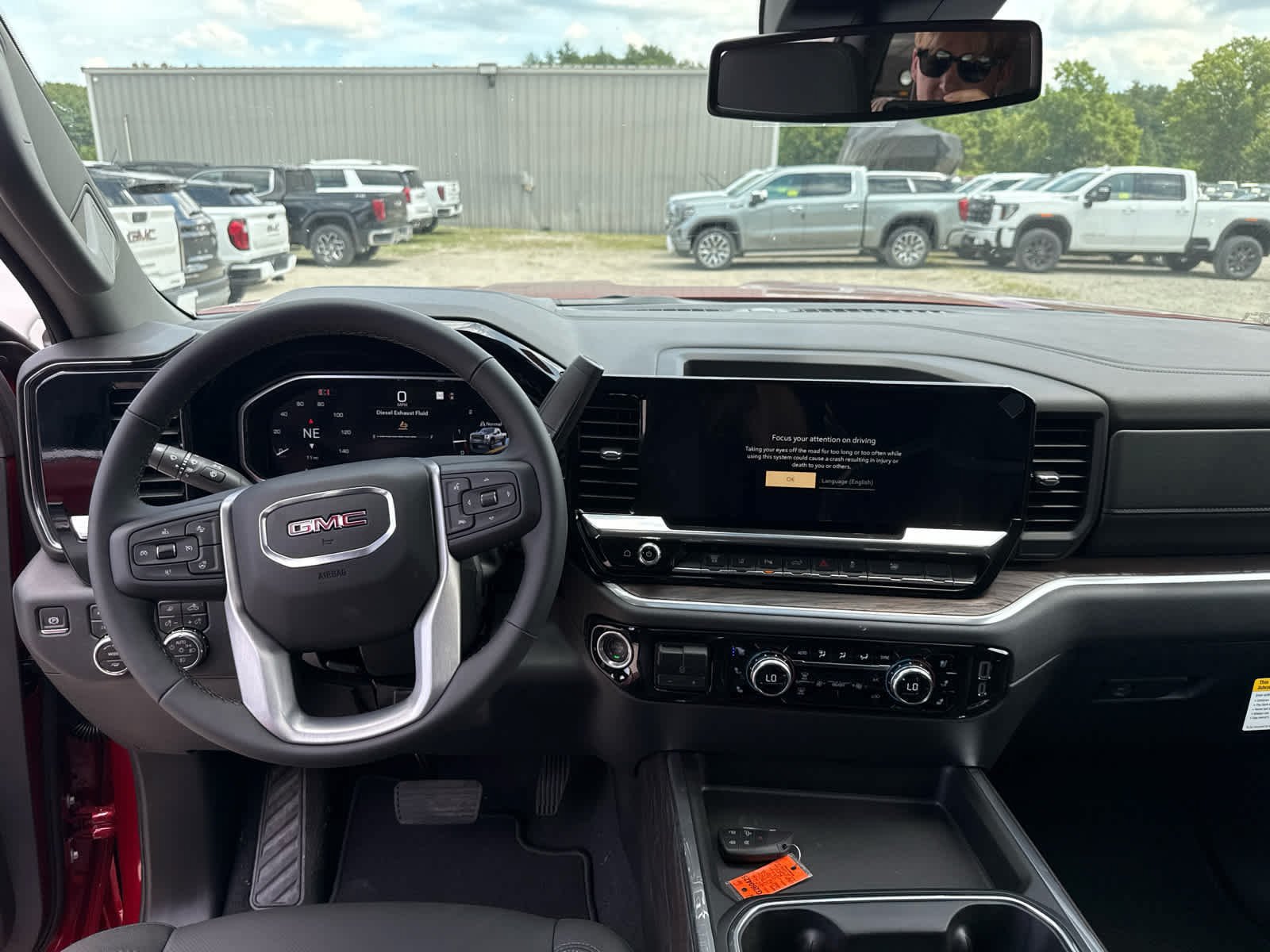 New 2026 GMC Sierra 2500 SLT w/ SLT Premium Package AWD/4WD image 15