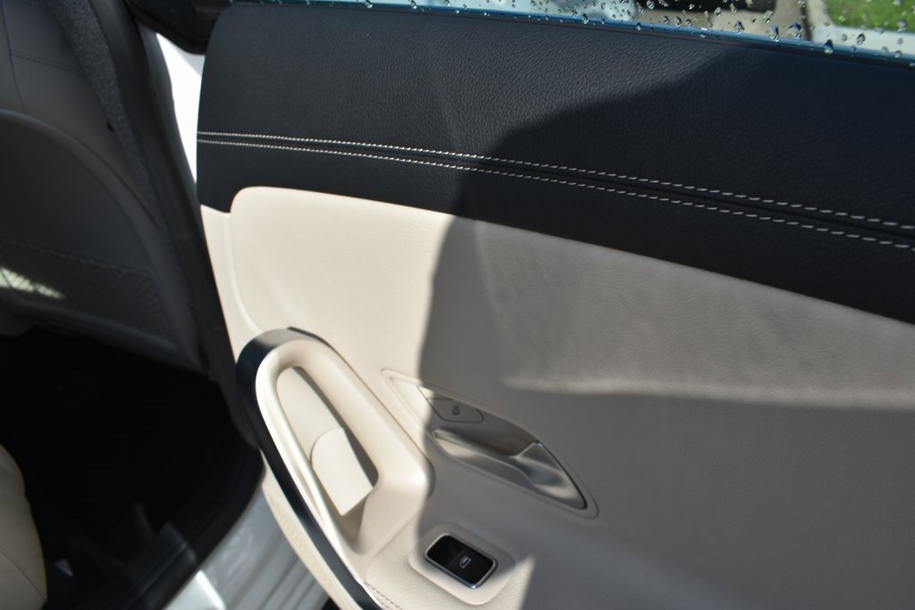 Used 2025 Mercedes-Benz CLA 250 image 29