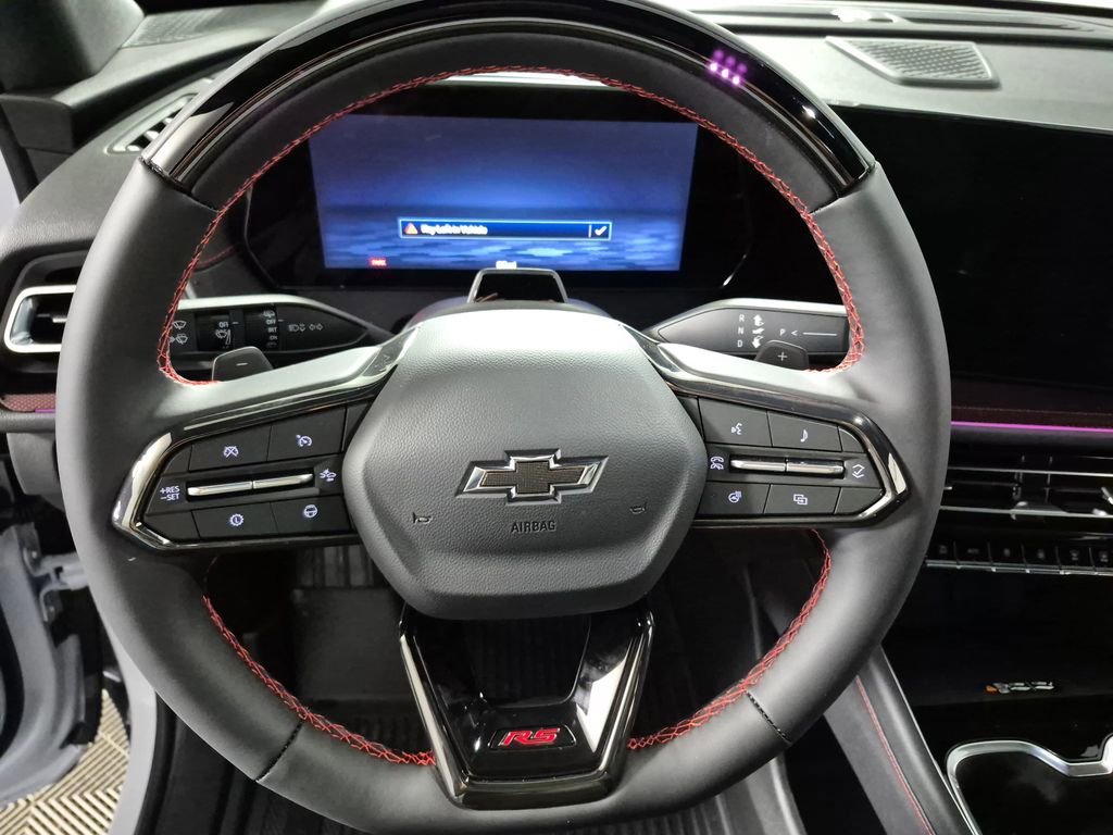 New 2026 Chevrolet Traverse RS w/ LPO, Floor Liner Package FWD image 11