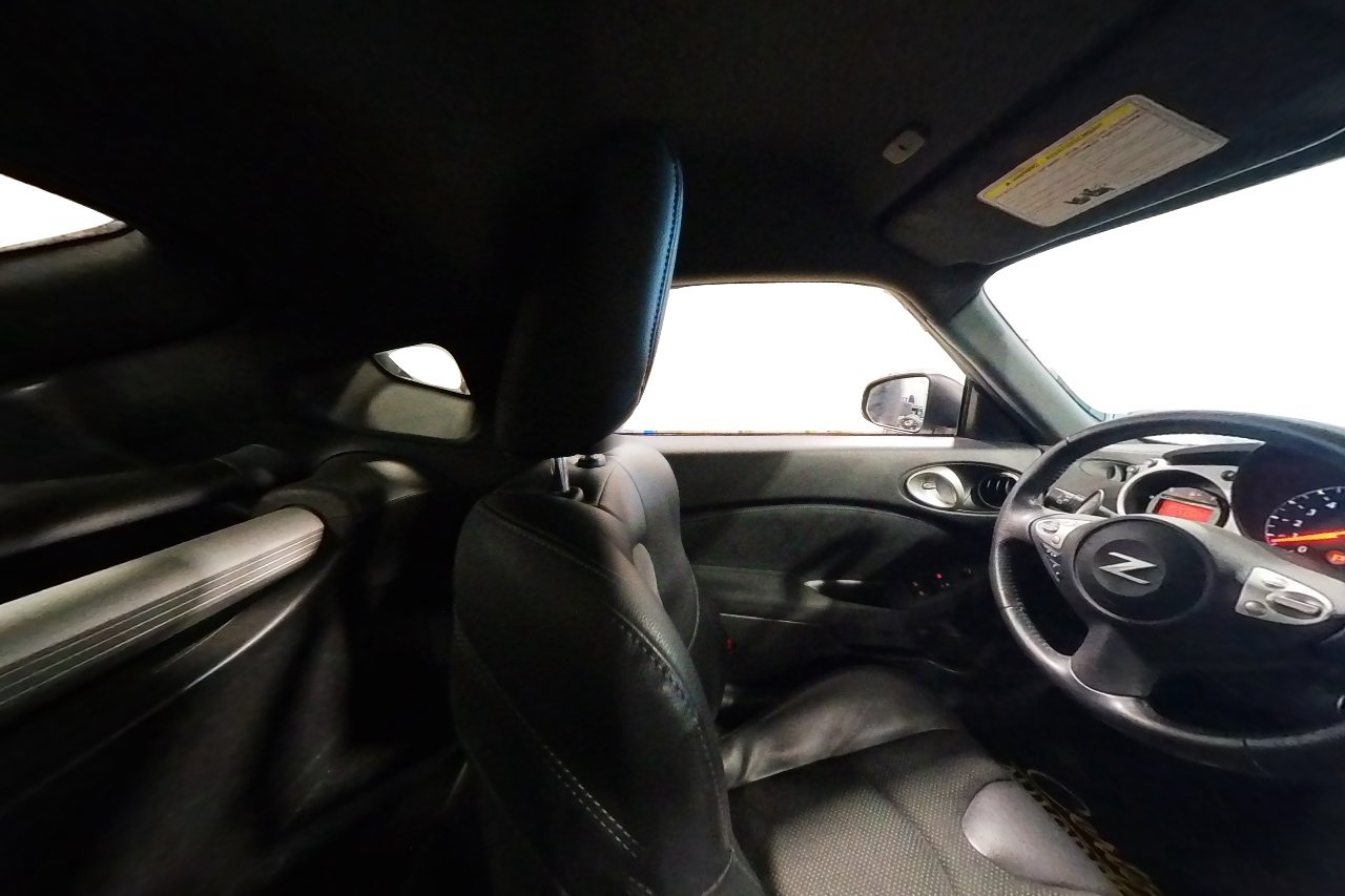 Used 2020 Nissan 370Z Touring Sport image 38