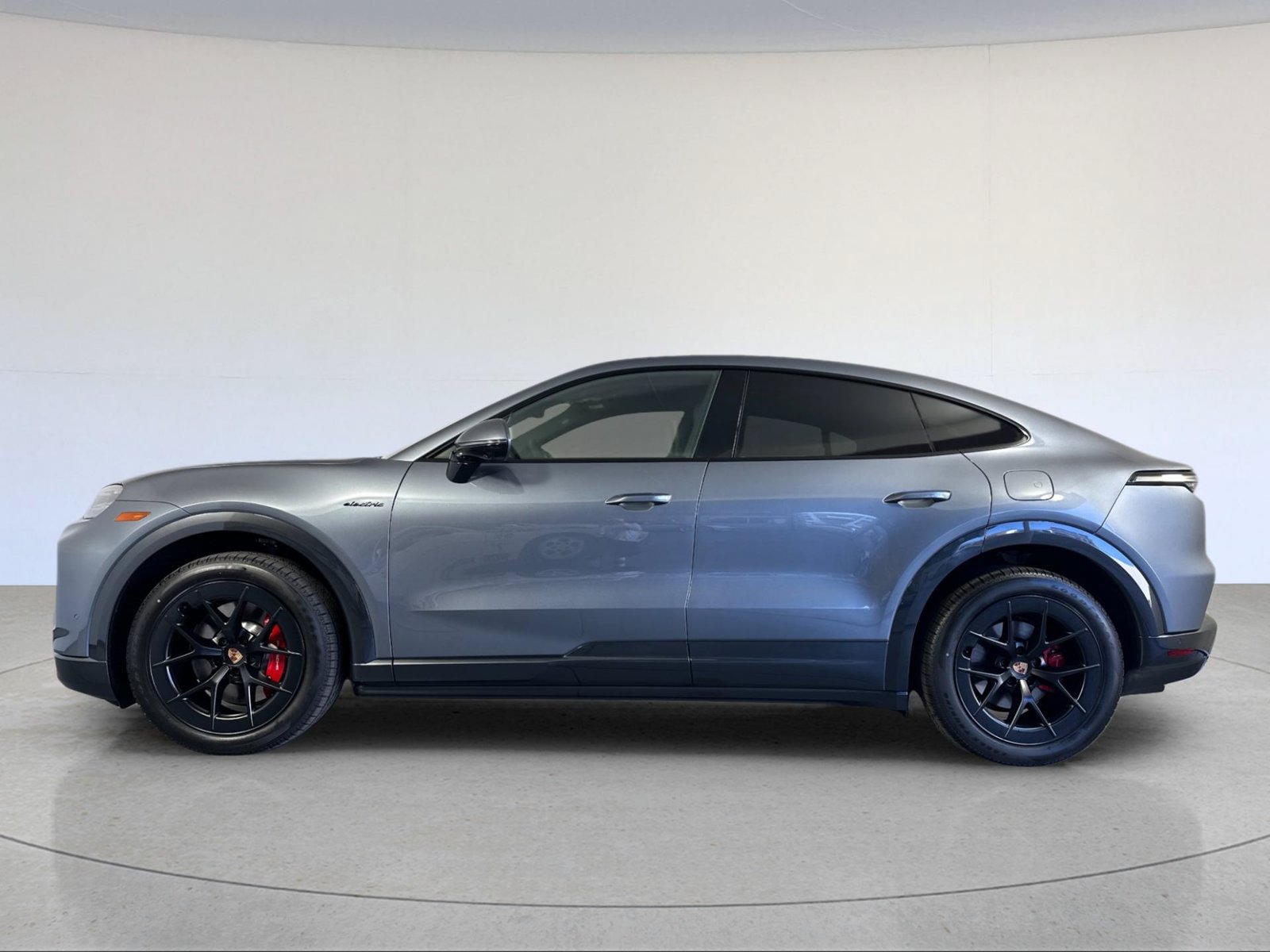 New 2026 Porsche Cayenne S AWD/4WD image 2