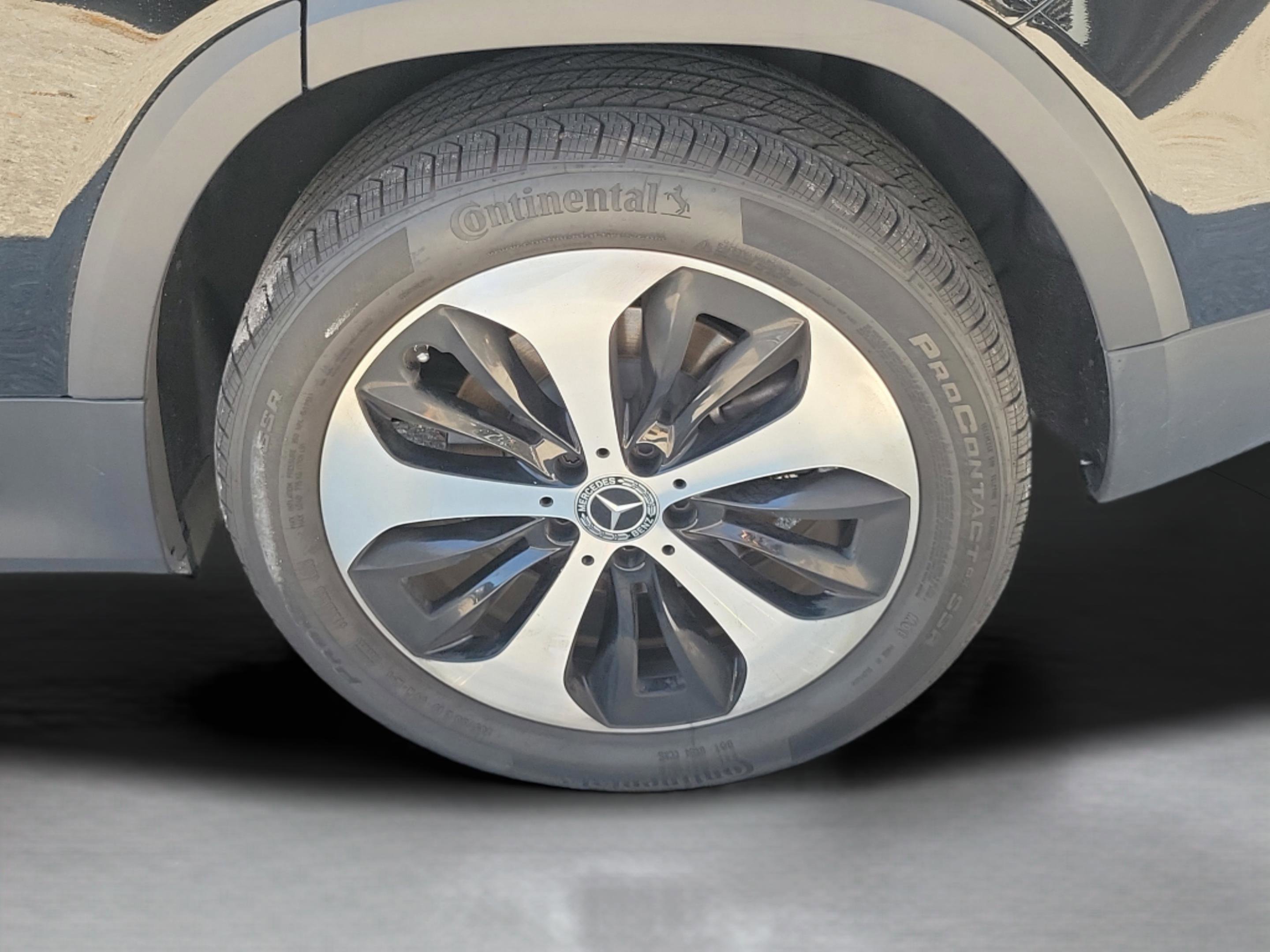 Used 2024 Mercedes-Benz GLB 250 image 30