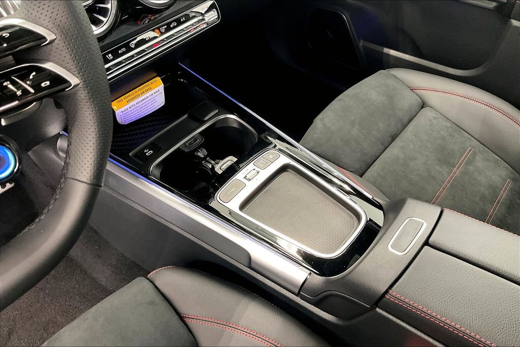 New 2026 Mercedes-Benz GLB 35 AMG 4MATIC image 7