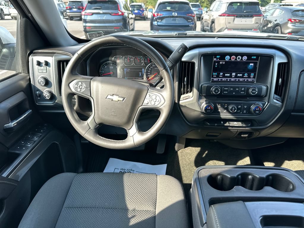 Used 2017 Chevrolet Silverado 1500 LT w/ All Star Edition AWD/4WD image 18
