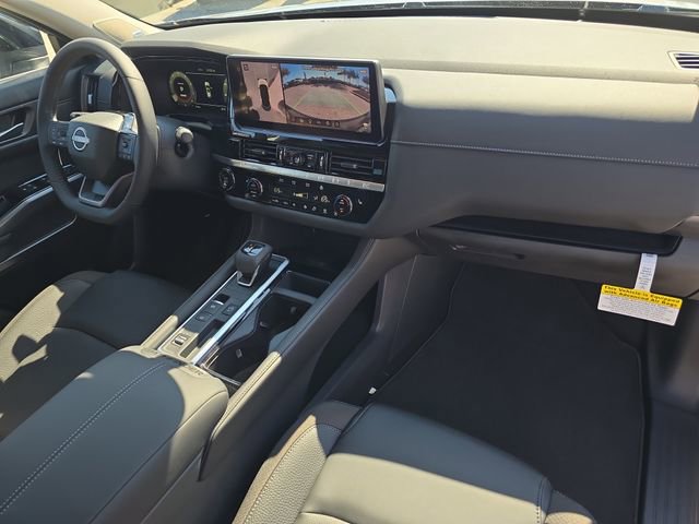 New 2026 Nissan Pathfinder SL w/ SL Premium Package image 12